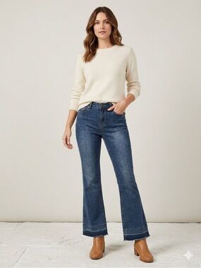 CHARLIE B Women’s Mid-Rise Blue Flare Jeans with Raw Hem size 8